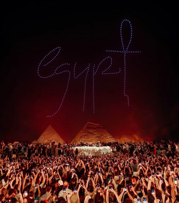 Starlight Festival alle Piramidi di Giza